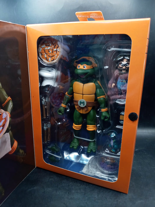 NECA TMNT Pizza Club Michelangelo Is a Party Dude