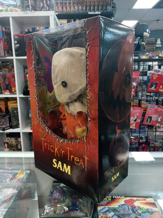 Mezco Trick 'r Treat 15" Sam Mega Scale Figure