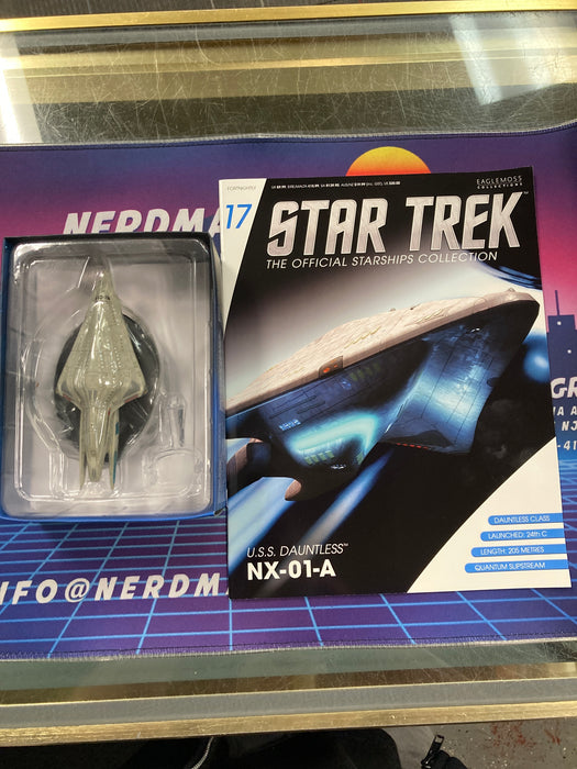 Star Trek Official Starships Collection USS Dauntless NX-01-A