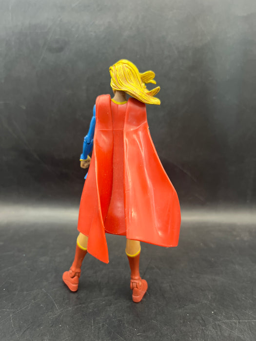 DC Universe Classics Supergirl