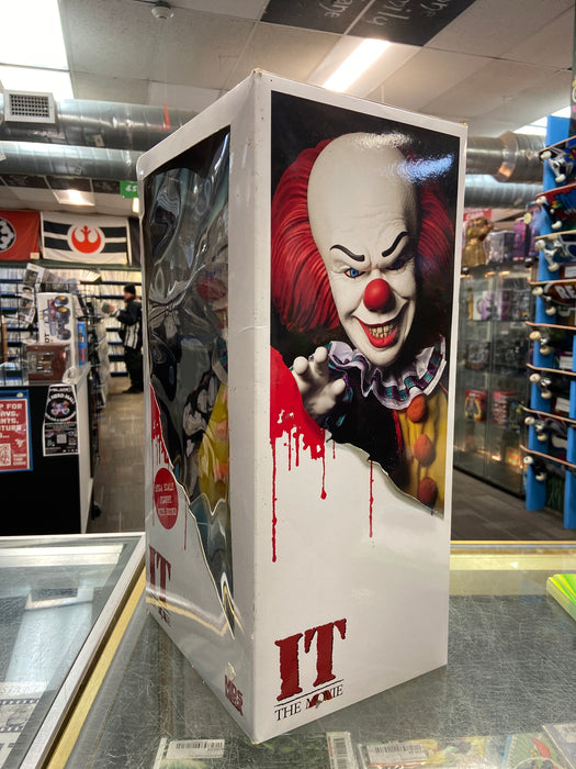 Mezco It (1990 Ver.) Talking Pennywise