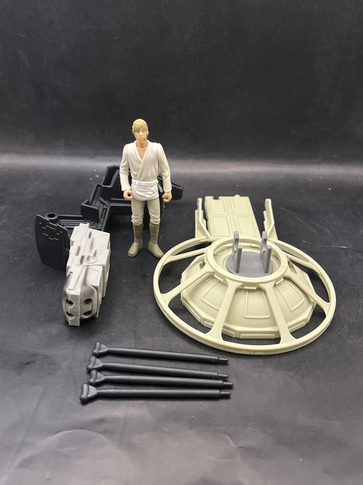 Star Wars POTF Millenium Falcon Gunner Station (Luke Skywalker)