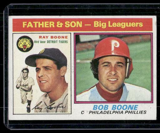 1976 Topps #67 Ray Boone / Bob Boone