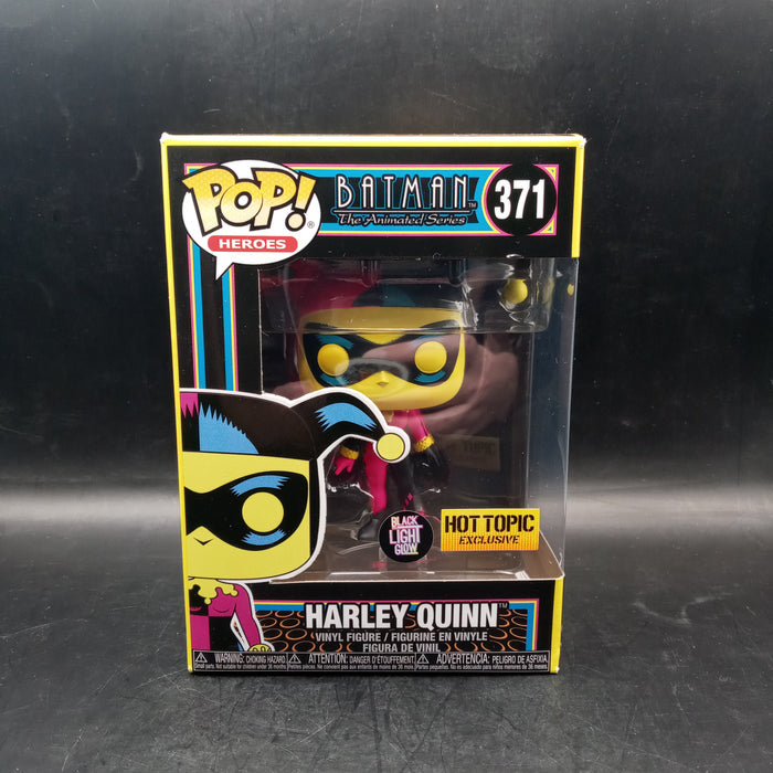 POP DC Heroes: Batman Animated Series - Harley Quinn (Black Light) [Hot Topic Excl.]