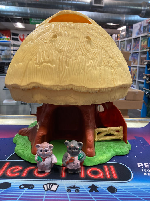 1984 Kenner Star Wars Ewok Family Hut