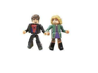 Marvel Minimates Series 56 – Spider-Man 2 Graduation Peter Parker and Gwen Stacy