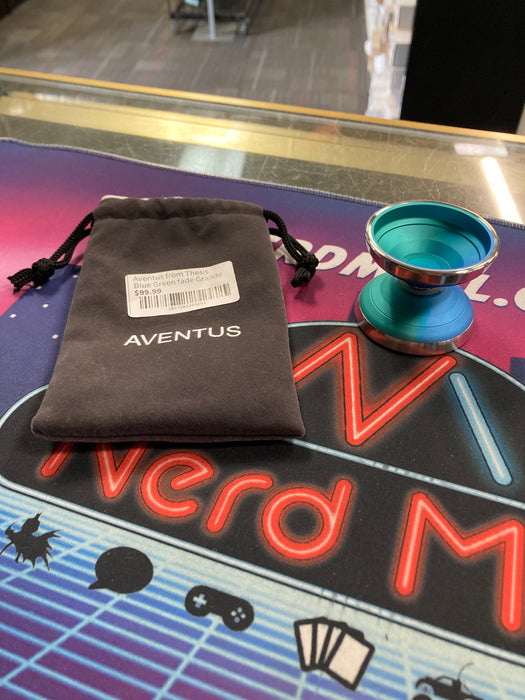 Aventus from Thesis Blue Green fade