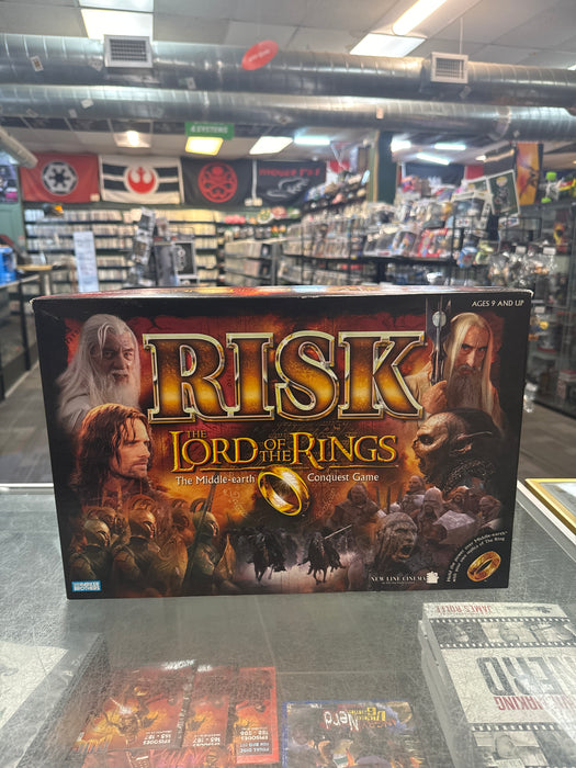 RISK Lord of the Rings (New Inside)