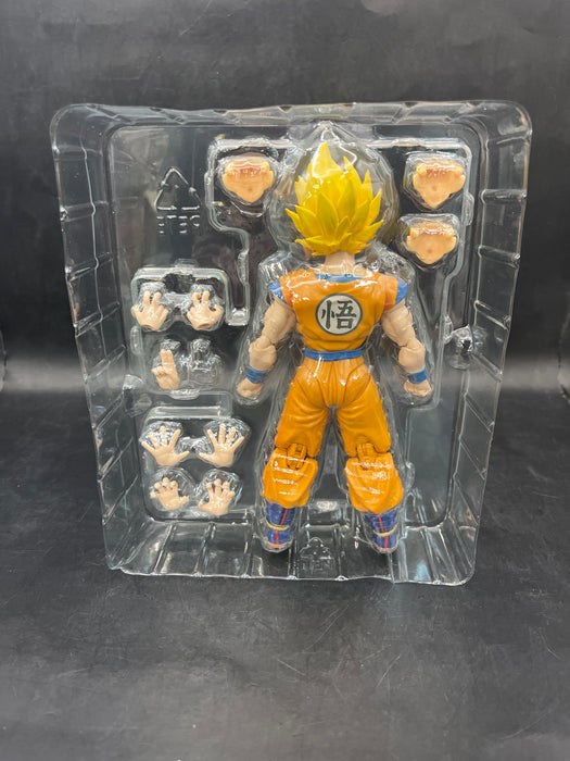 Dragon Ball Z: Super Saiyan Full Power Son Goku S.H.Figuarts Action Figure