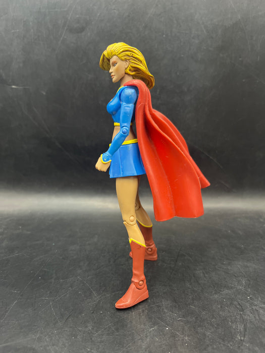 DC Universe Classics Supergirl