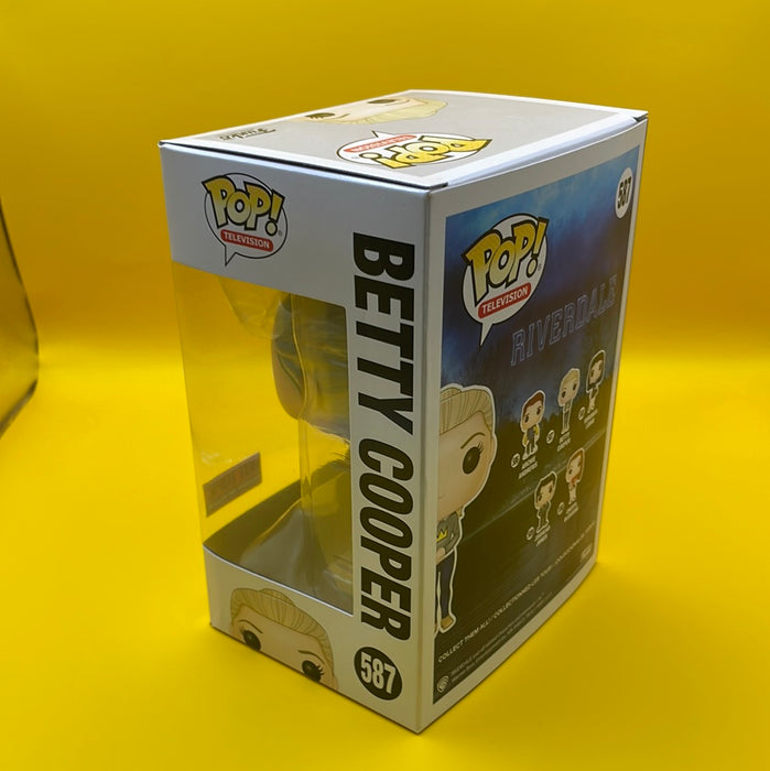 POP TV: Riverdale - Betty Cooper [Hot Topic Pre-Release Excl.]