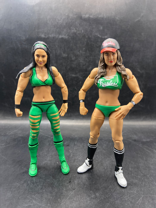 WWE Battle Pack Series 38 The Bella Twins