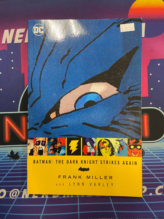 Batman: Dark Knight Strikes Again (Preowned)