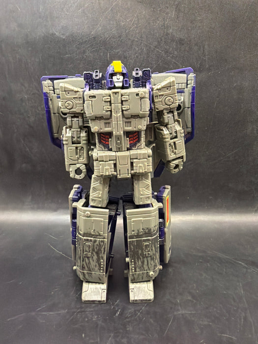 Transformers Generations Siege WFC-S51 Astrotrain