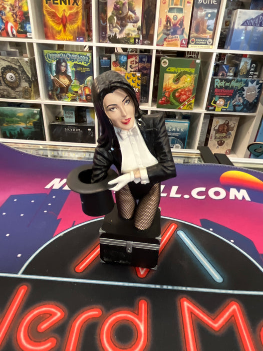 DC Direct Woman of DC Zatanna Bust