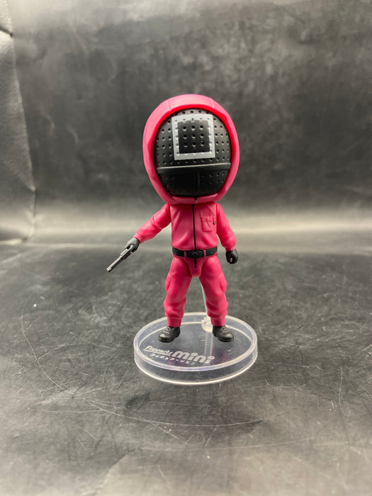 FiguArts Mini Squid Game Masked Manager