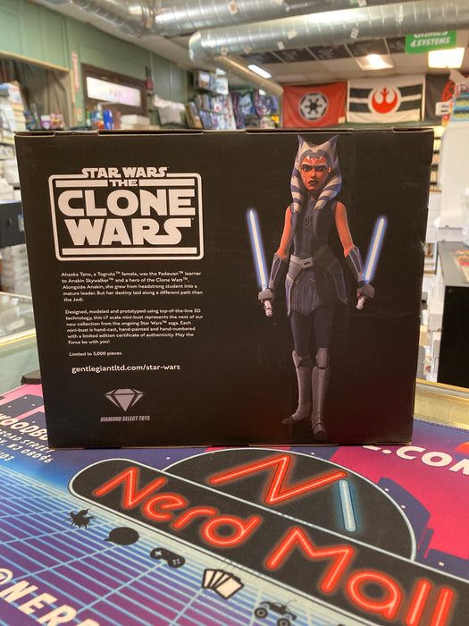 Gentle Giant Star Wars Ahsoka Tano 1:7 Scale Mini-Bust