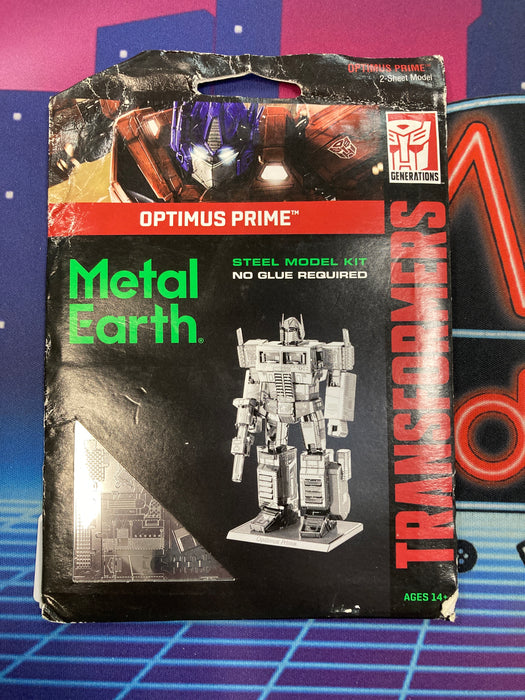 Metal Earth Transformers Optimus Prime Steel Model Kit