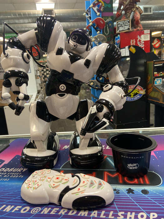 2004 WowWee Robosapien