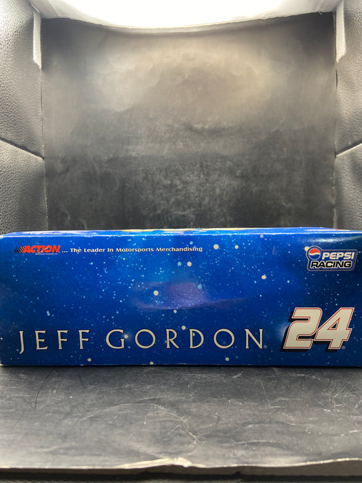 1999 Jeff Gordon #24 Star Wars Episode I Die-Cast Car