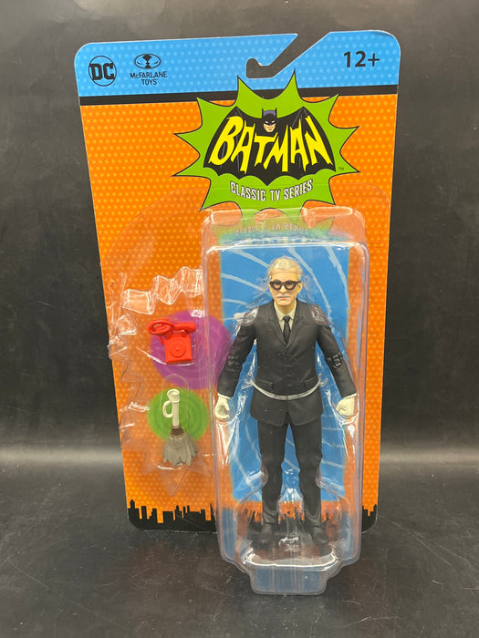 DC Retro Wave 10 Batman 1966 Alfred Pennyworth Action Figure