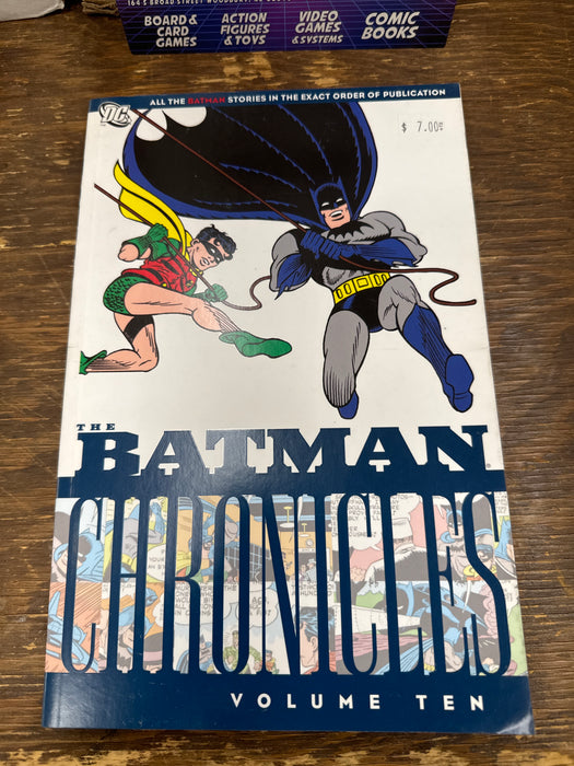 Batman Chronicles v10 (pre owned GN/TPB)