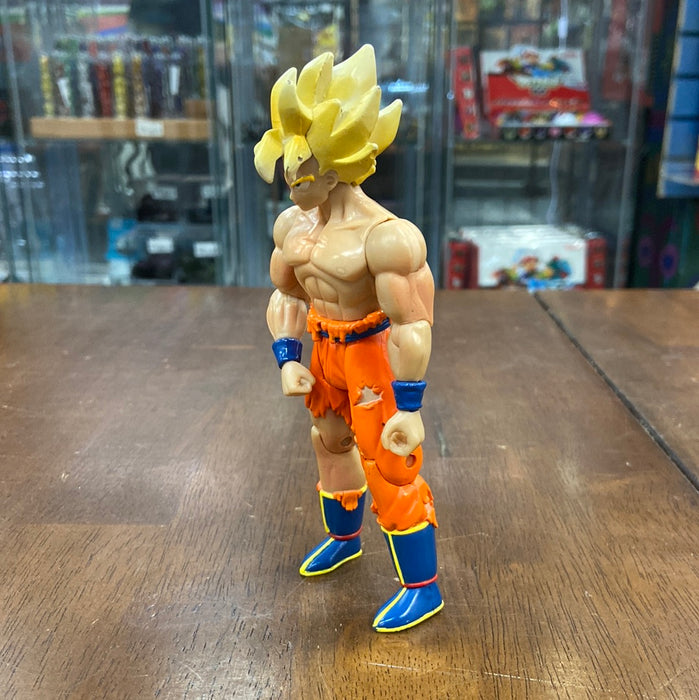 Jakks DBZ Transformation Super Saiyan Goku