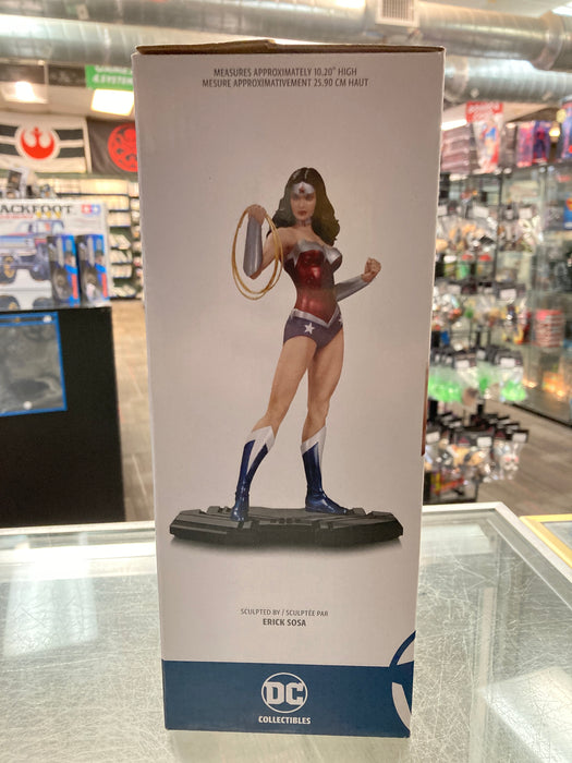 DC Collectibles Wonder Woman Statue