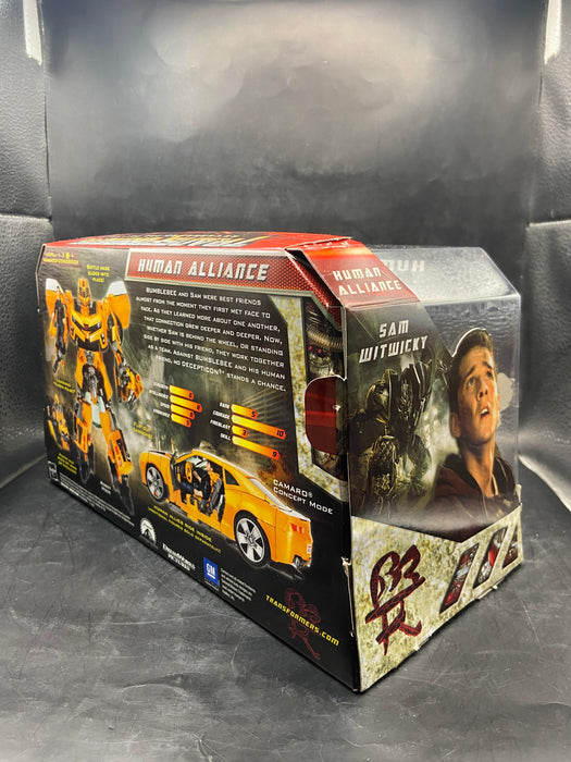 Transformers 2 Revenge of the Fallen Movie Human Alliance Bumblebee with Sam Witwicky