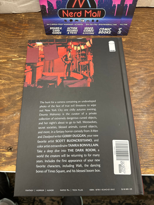 Dark Room (pre owned GN/TPB)