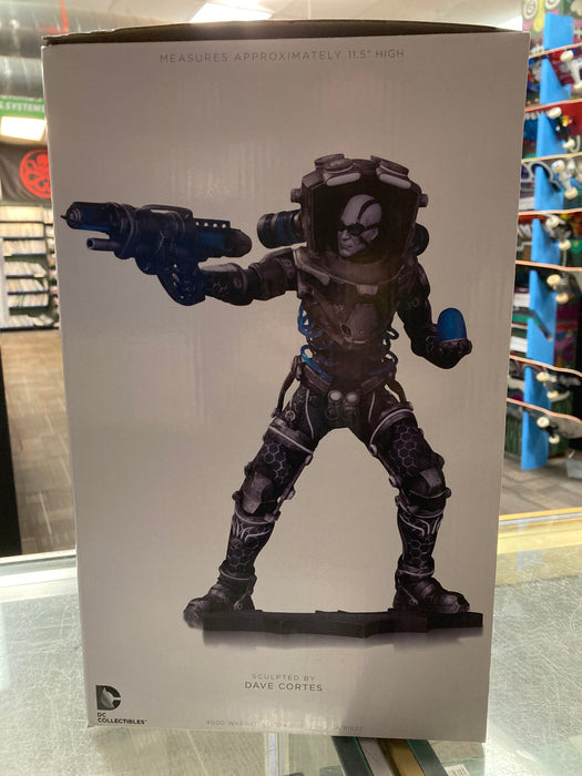 DC Collectibles Batman: Arkham City Mr. Freeze Statue