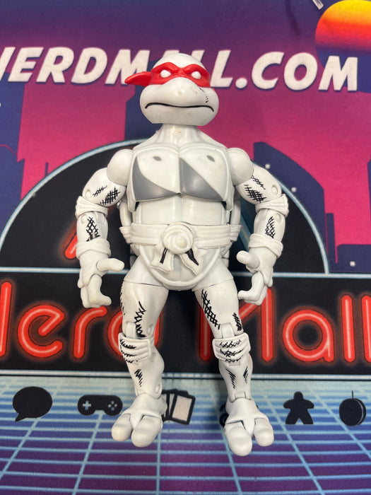 FCBD 2021 TMNT Elite Series B&W Michelangelo