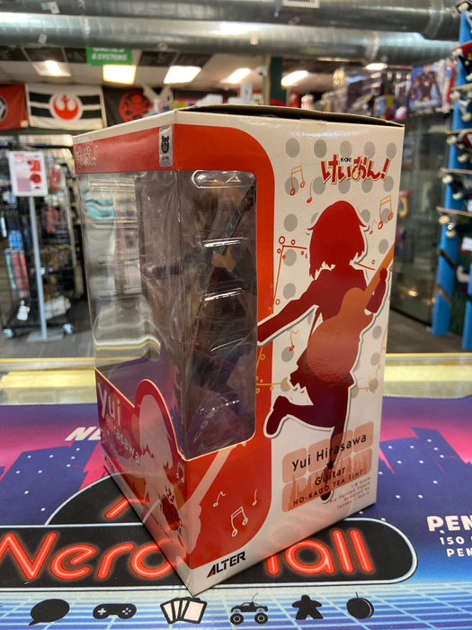 ALTER K-On Yui Hirasawa (guitar)