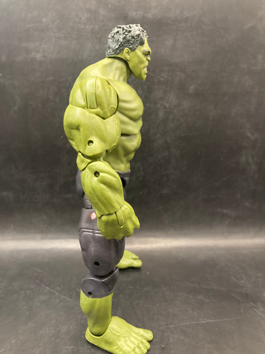 Marvel Legends Hulk (Thanos BAF)