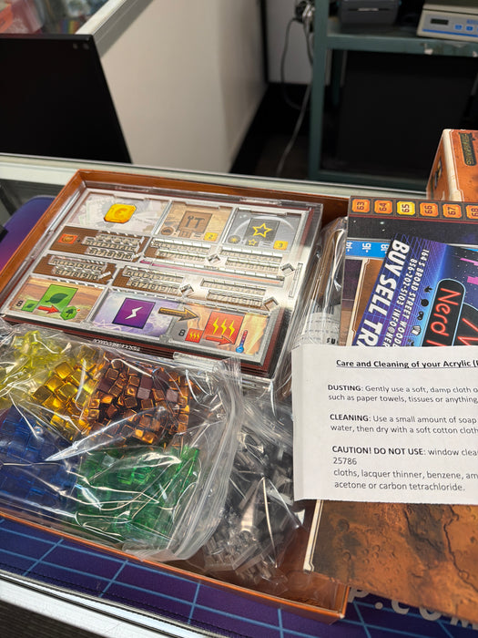 Terrafroming Mars w/Broken Token Upgrade Pcs