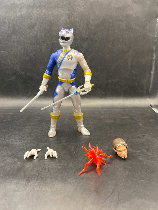 Power Rangers Lightning Collection Wild Force Lunar Wolf