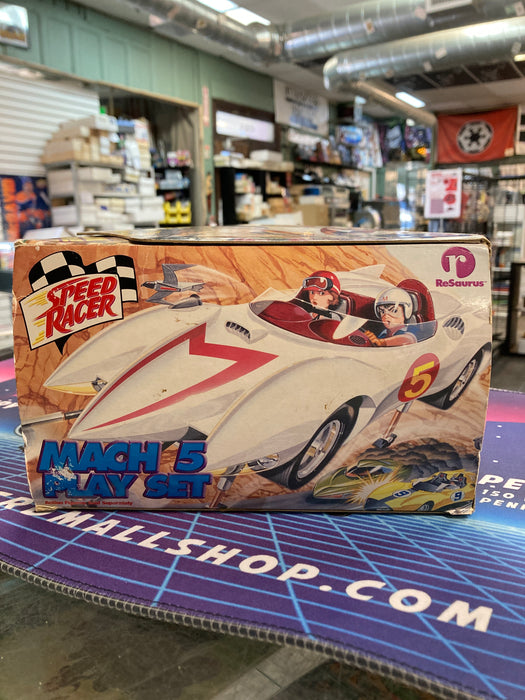 Speed Racer Spride and Chim Chim Mach 5 Play Set