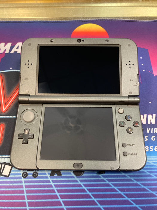 Monster Hunter 4 Ultimate Nintendo 3DS XL