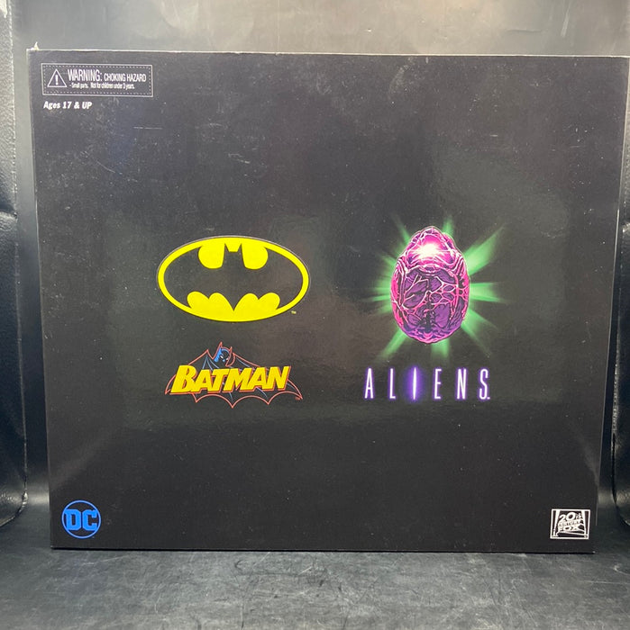 NECA Batman vs Aliens NYCC 2019 Exclusive