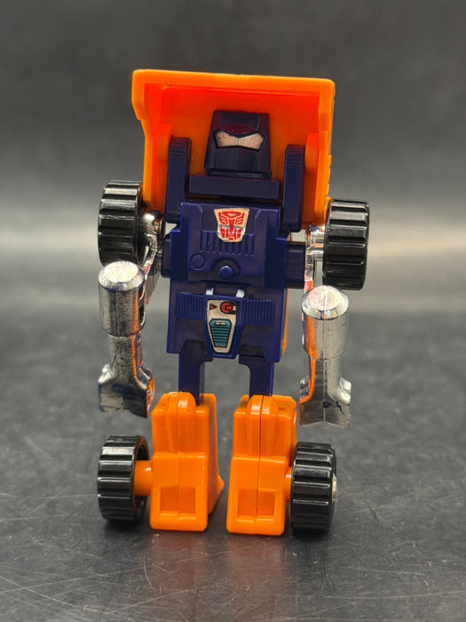 Transformers G1 1984 Autobot Huffer