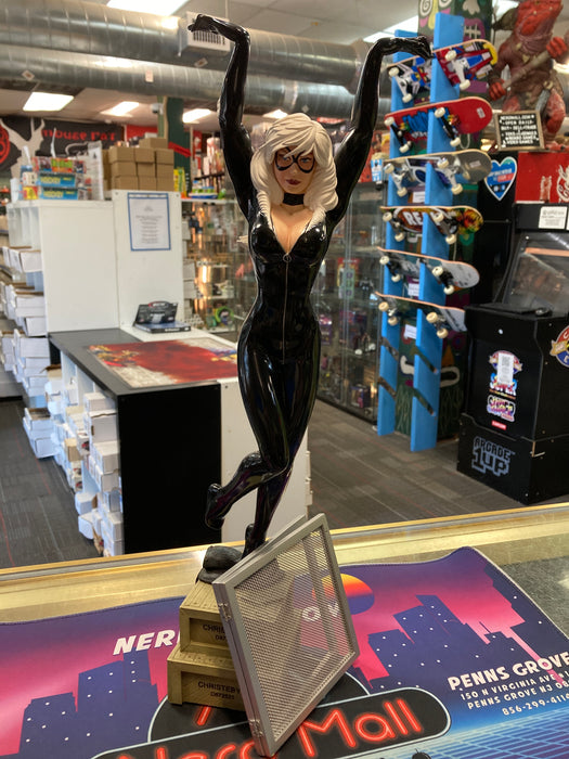 Sideshow Collectibles - Black Cat Comiquette Polystone Statue