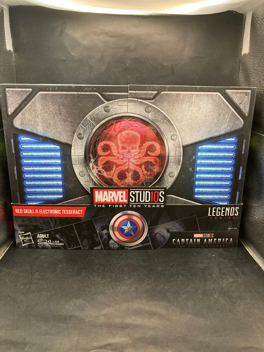 Marvel Studio Red Skull & Electronic Tesseract [SDCC 2018 Excl.]