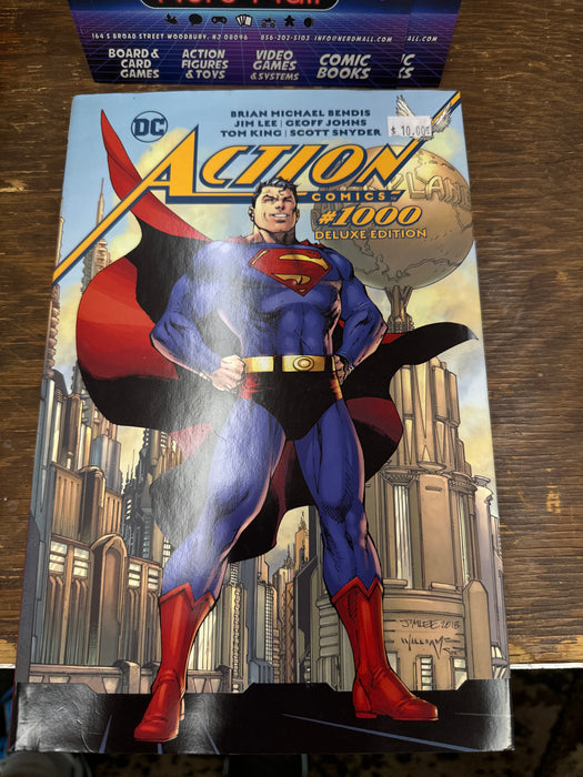 Action Comics 1000 Delixe edition (pre owned GN/TPB)