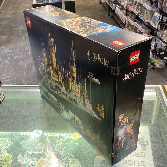 Lego Wizarding World Hogwarts Castle and Grounds (76419)