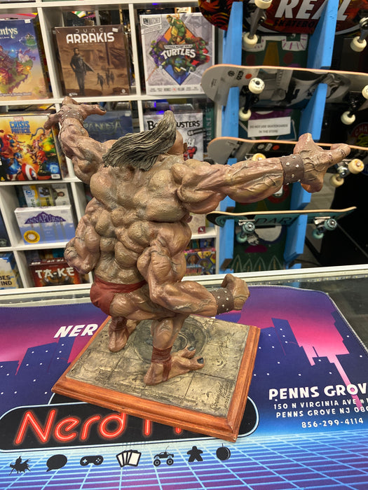 Streamlined Pictures Resin Goro Statue