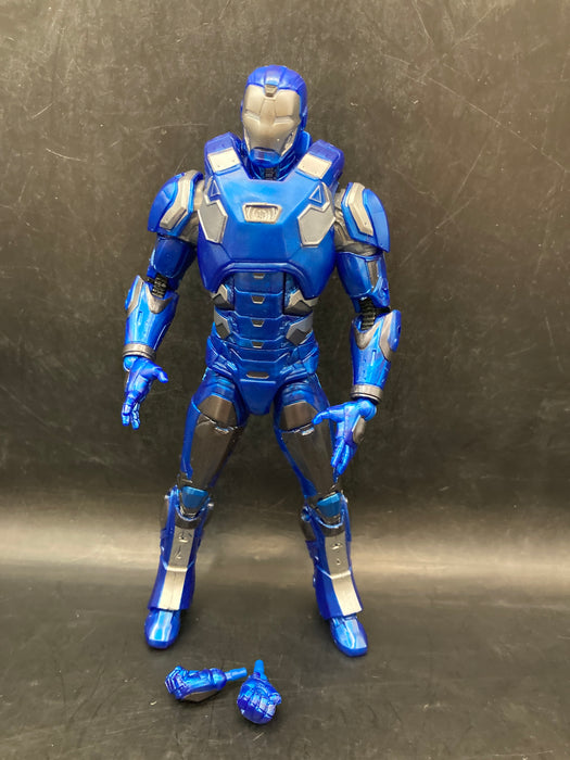 Marvel Legends Iron Man (Joe Fixit BAF)