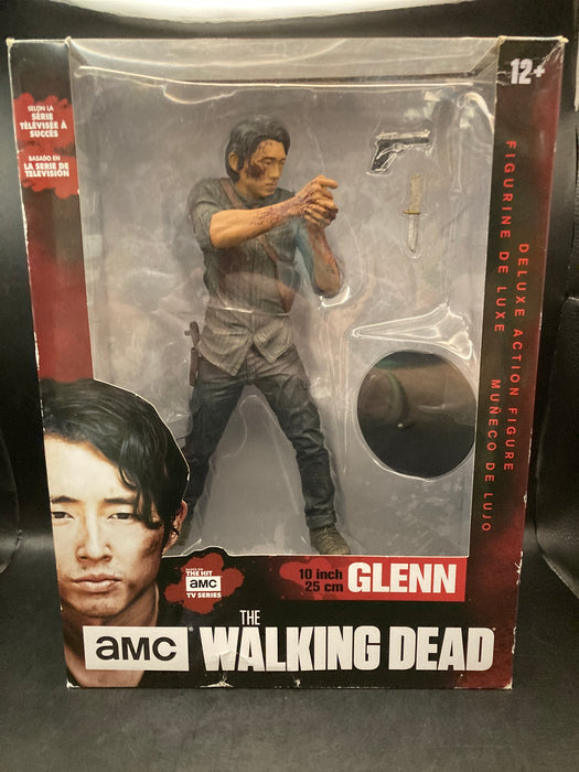 McFarlane Toys The Walking Dead - Glenn (Legacy Edition) Action Figure