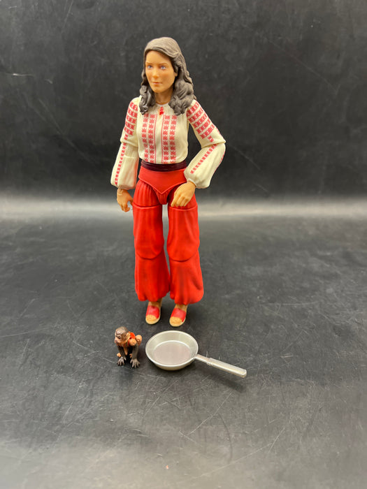 Hasbro Indiana Jones Adventure Series Marion Ravenwood