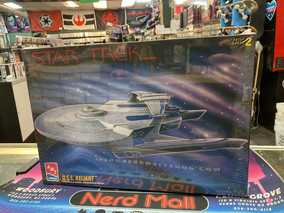 AMT/ERTL Star Trek USS Reliant Model Kit