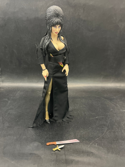 NECA Elvira Mistress of the Dark
